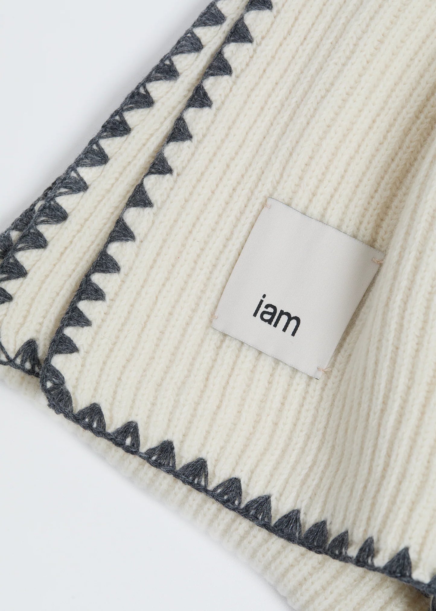 Iam MEREZHKA CASHMERE SCARF