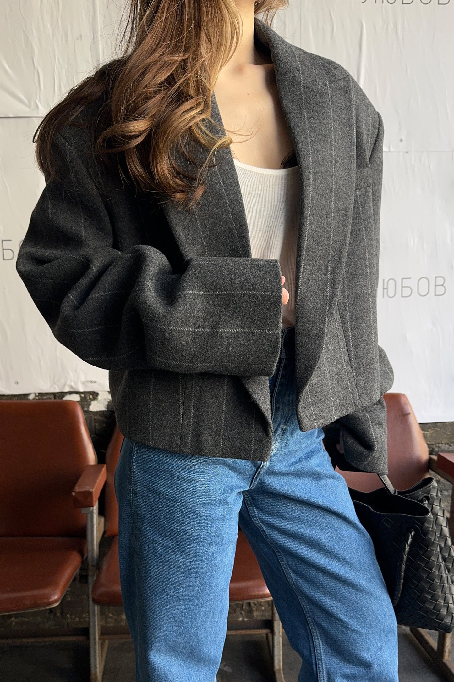 BAZHANE ПАЛЬТО КРОП ЗІ ЗБІРКОЮ НА РУКАВІ