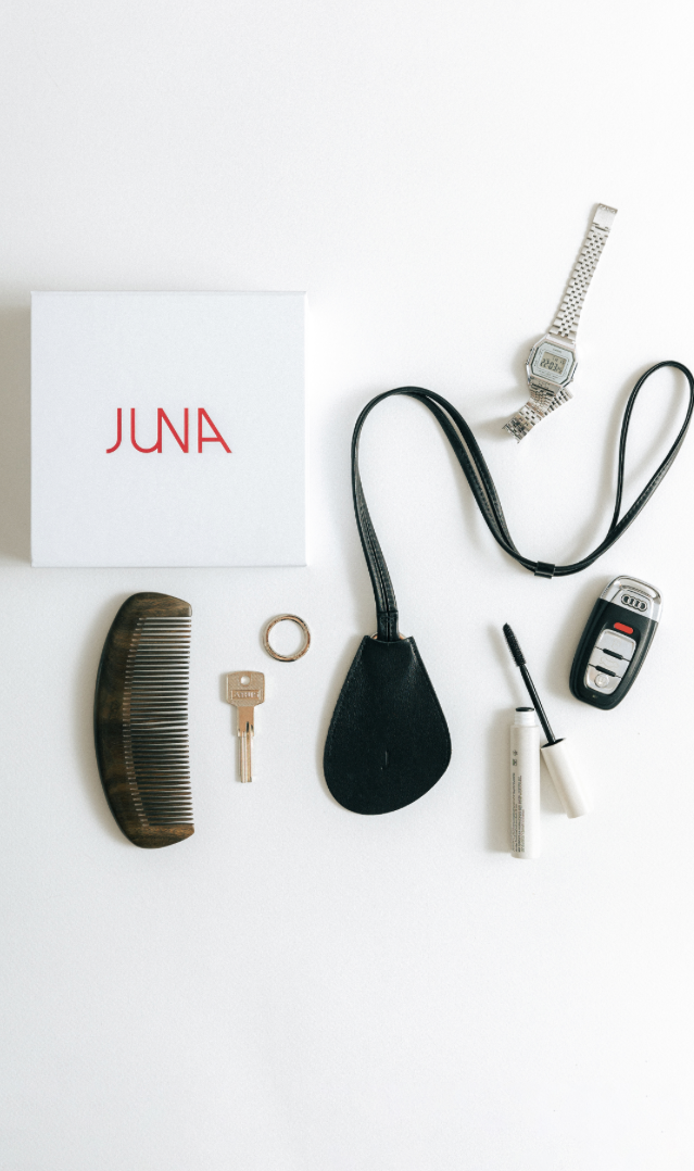 JUNA KEY HOLDER BLACK
