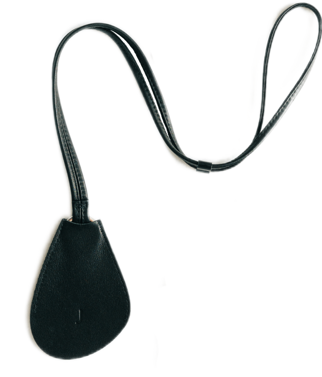 JUNA KEY HOLDER BLACK