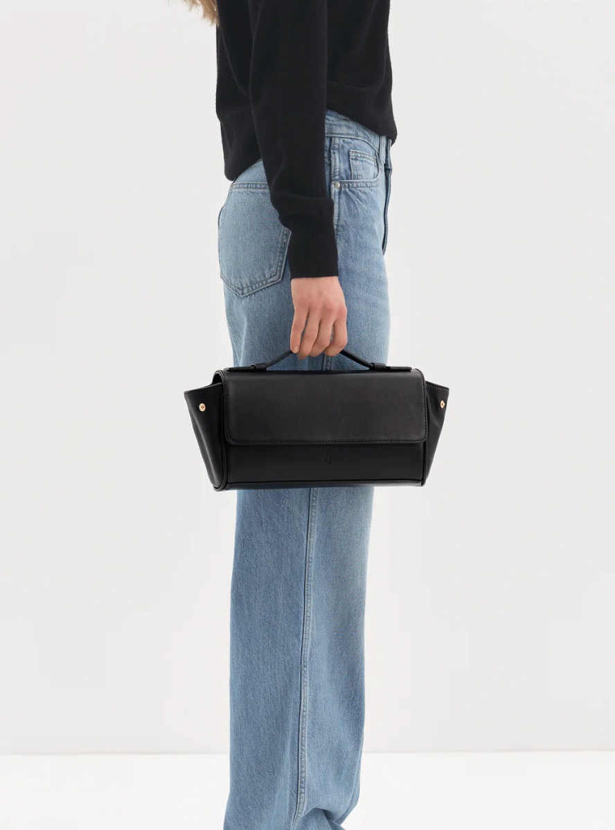 NUKOT BAGUETTE FLIP BLACK