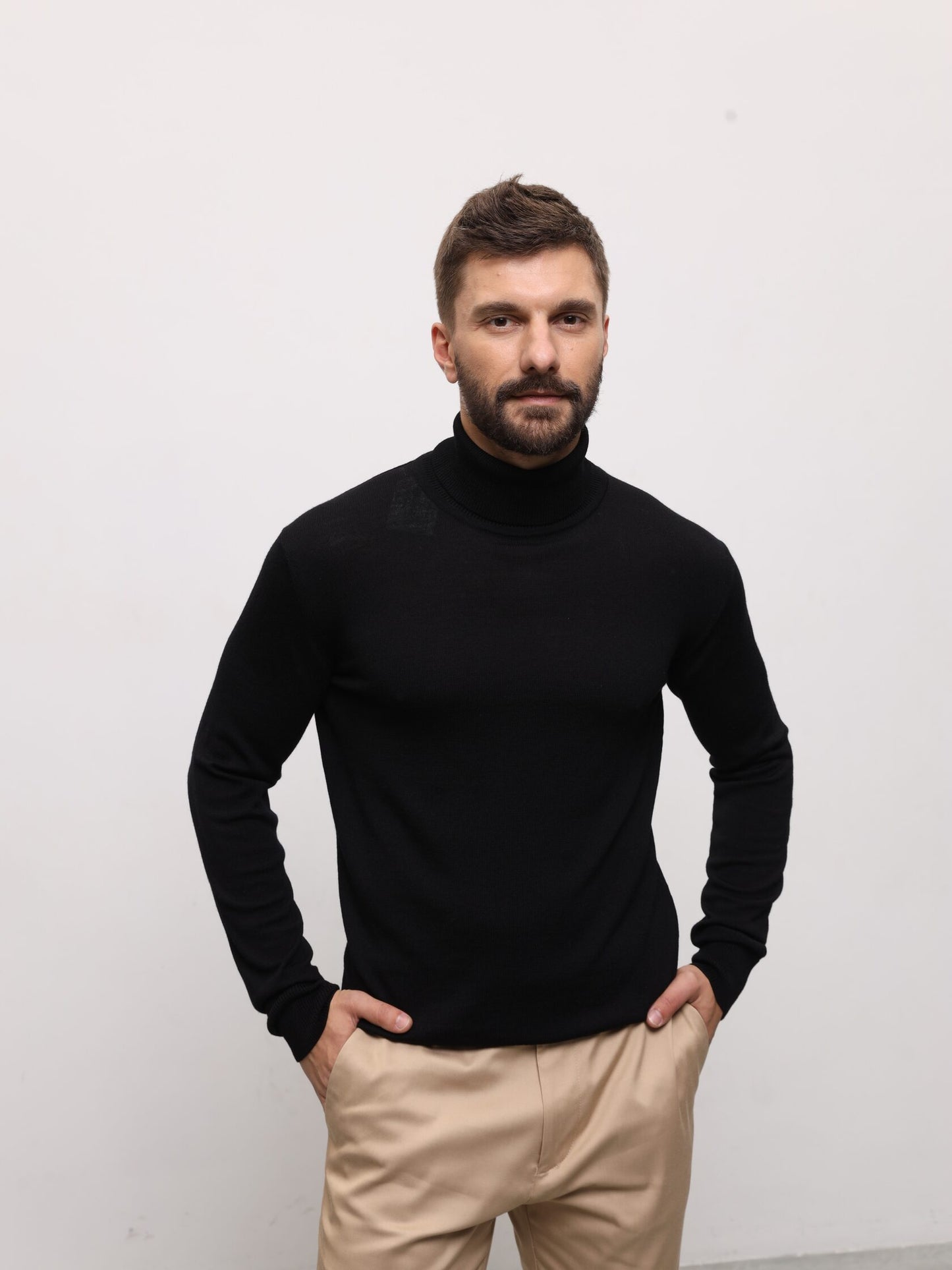 Andreas Moskin Гольф з довгим коміром чорний