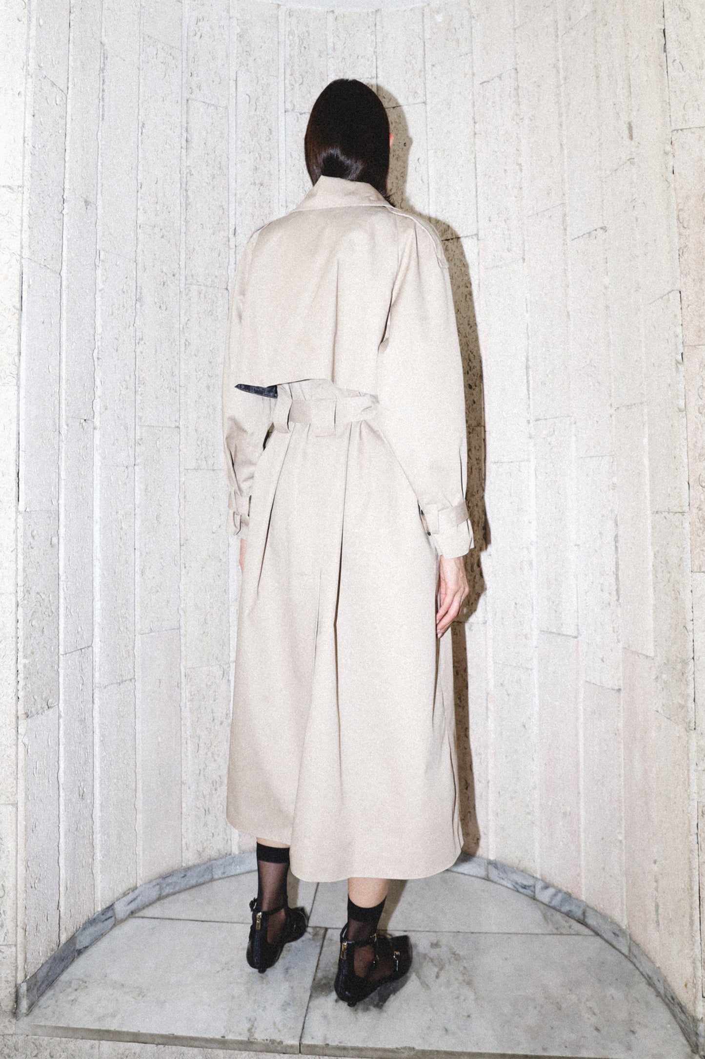 BAZHANE ТРЕНЧ З ГУДЗИКАМИ