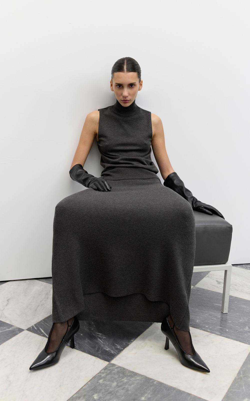 COOSH СПІДНИЦЯ ТРИКОТАЖНА А-СИЛУЕТУ в кольорі графіт