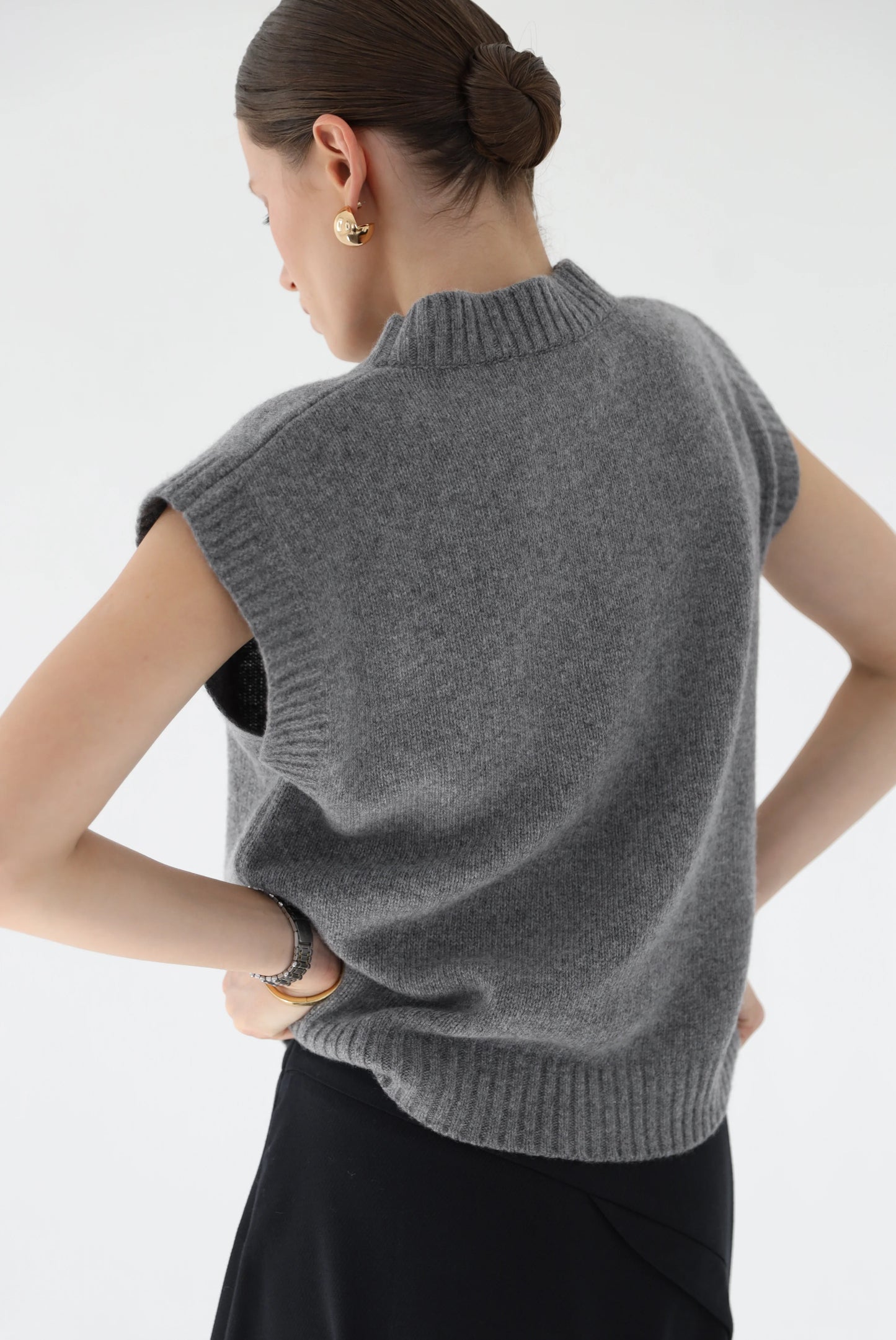 CICI COCO ЖИЛЕТ В'ЯЗАНИЙ СІРИЙ