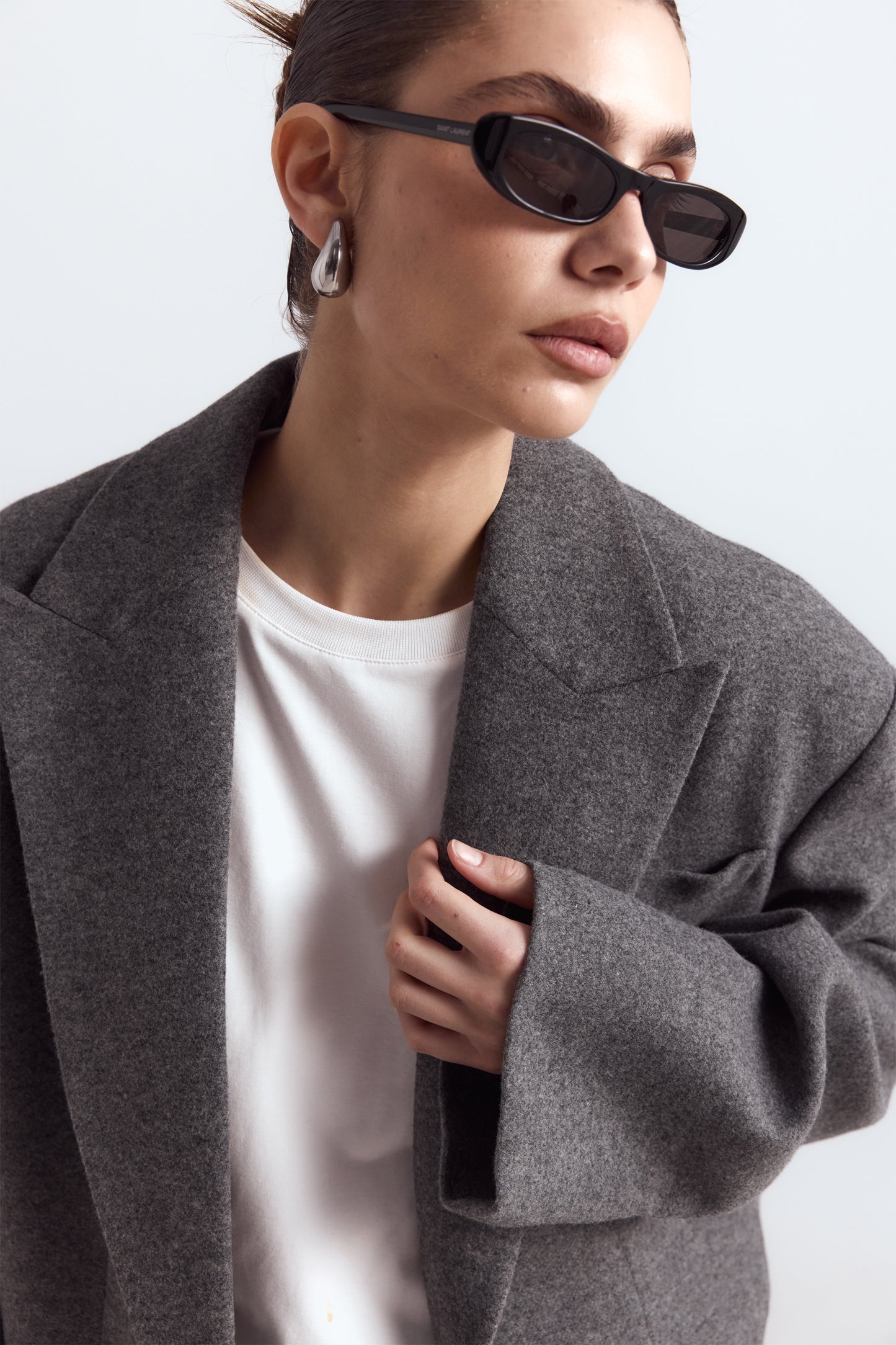 BAZHANE ПАЛЬТО КРОП ЗІ ЗБІРКОЮ НА РУКАВІ