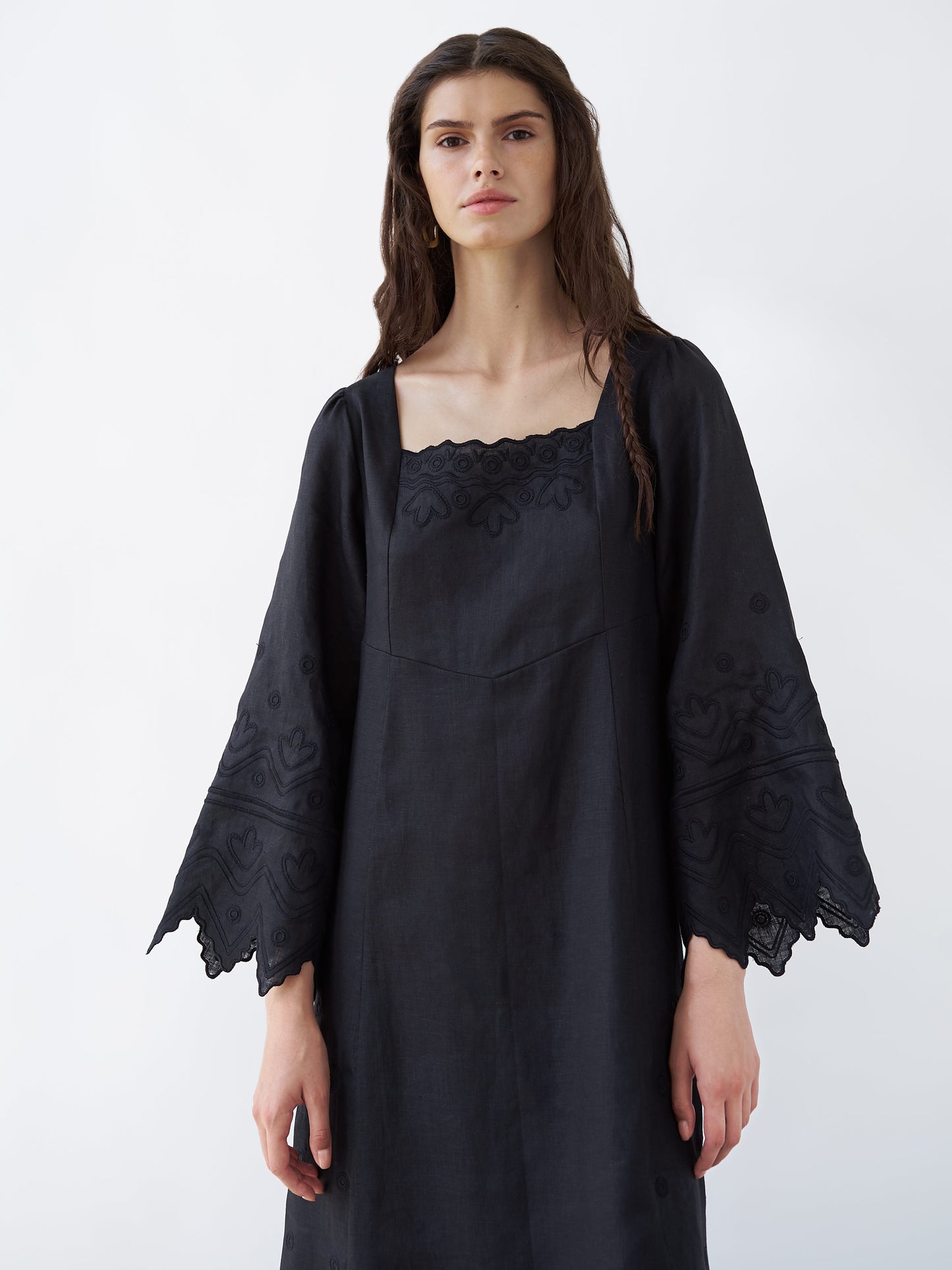 ETNODIM Чорна лляна сукня з вишивкою Nizhnist Black