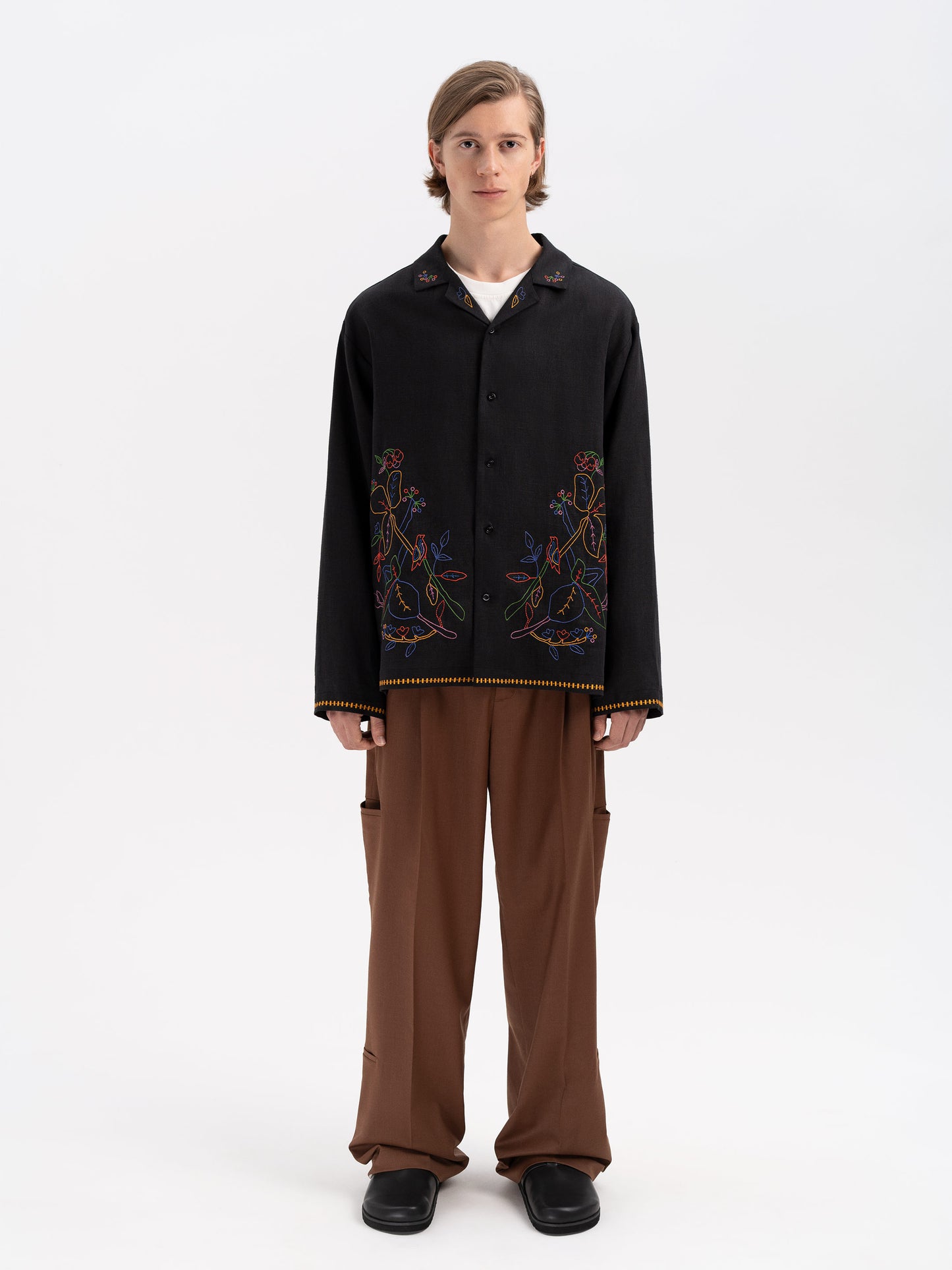 ETNODIM Темна сорочка з кольоровою вишивкою "Глід"