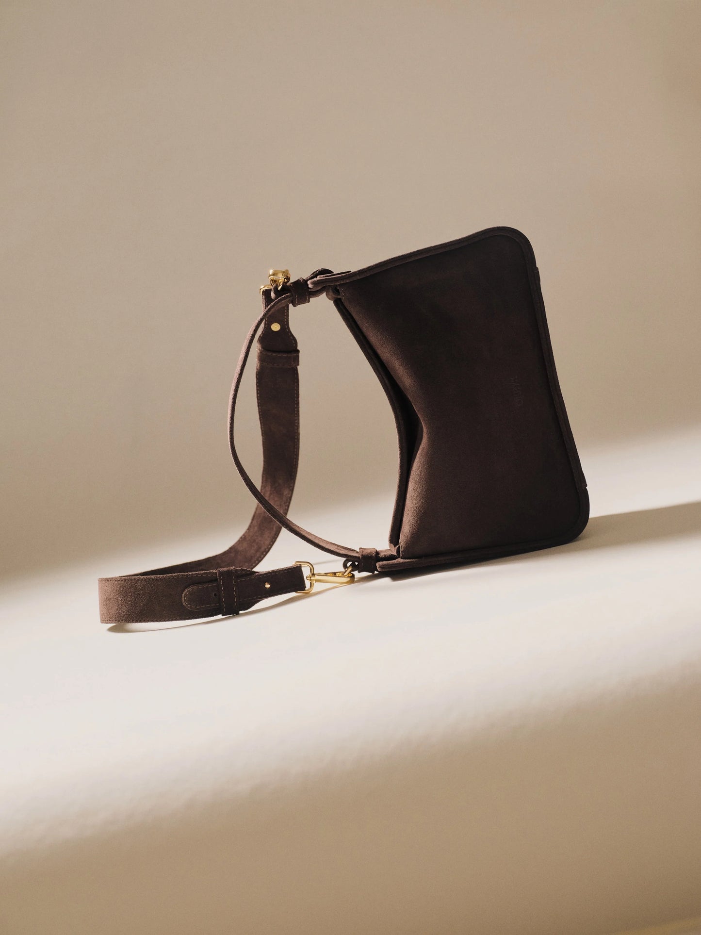 O`KRYK замшева сумка з клапаном