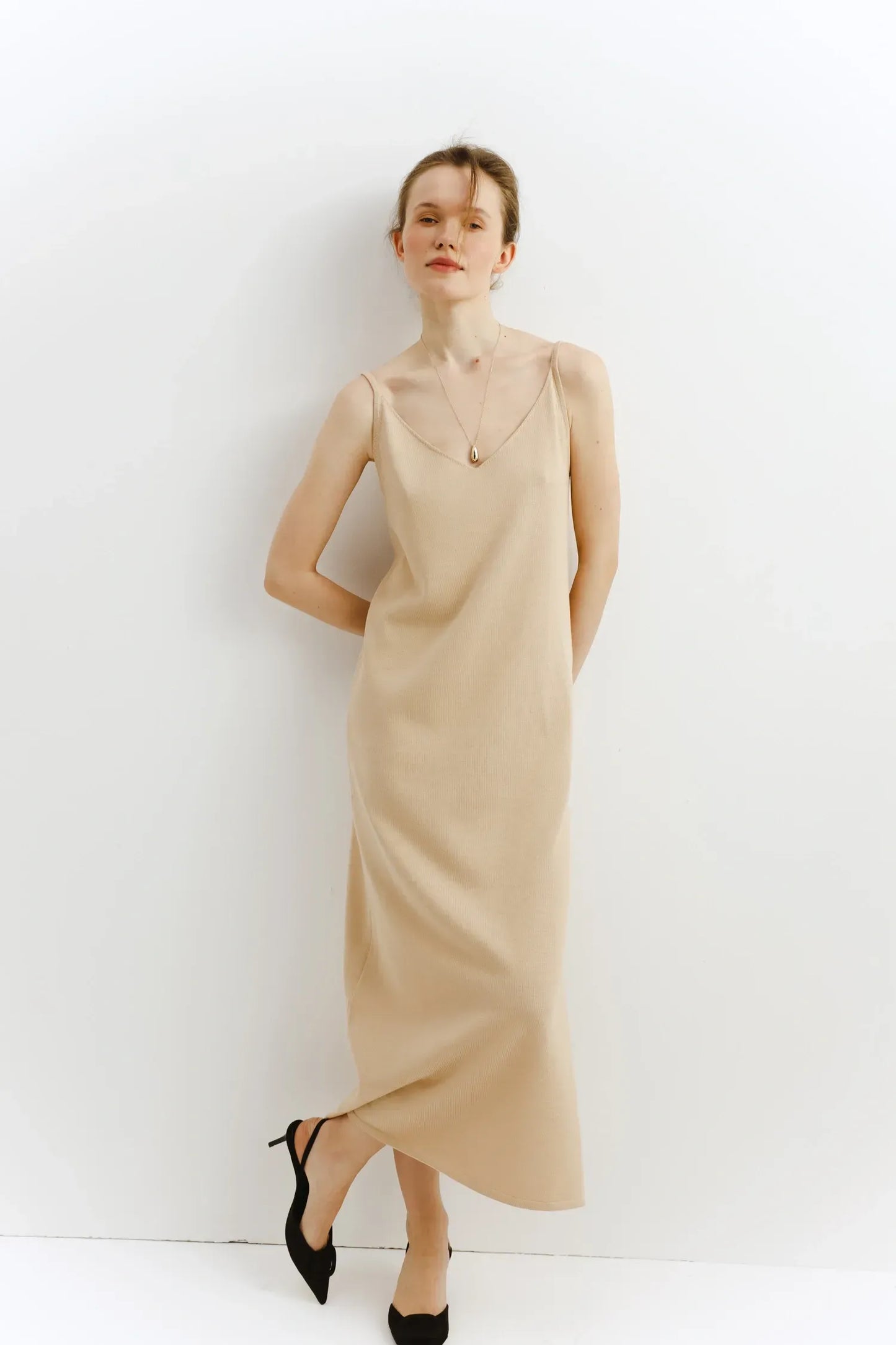 Wool Happen Сукня Jacqueline бежева