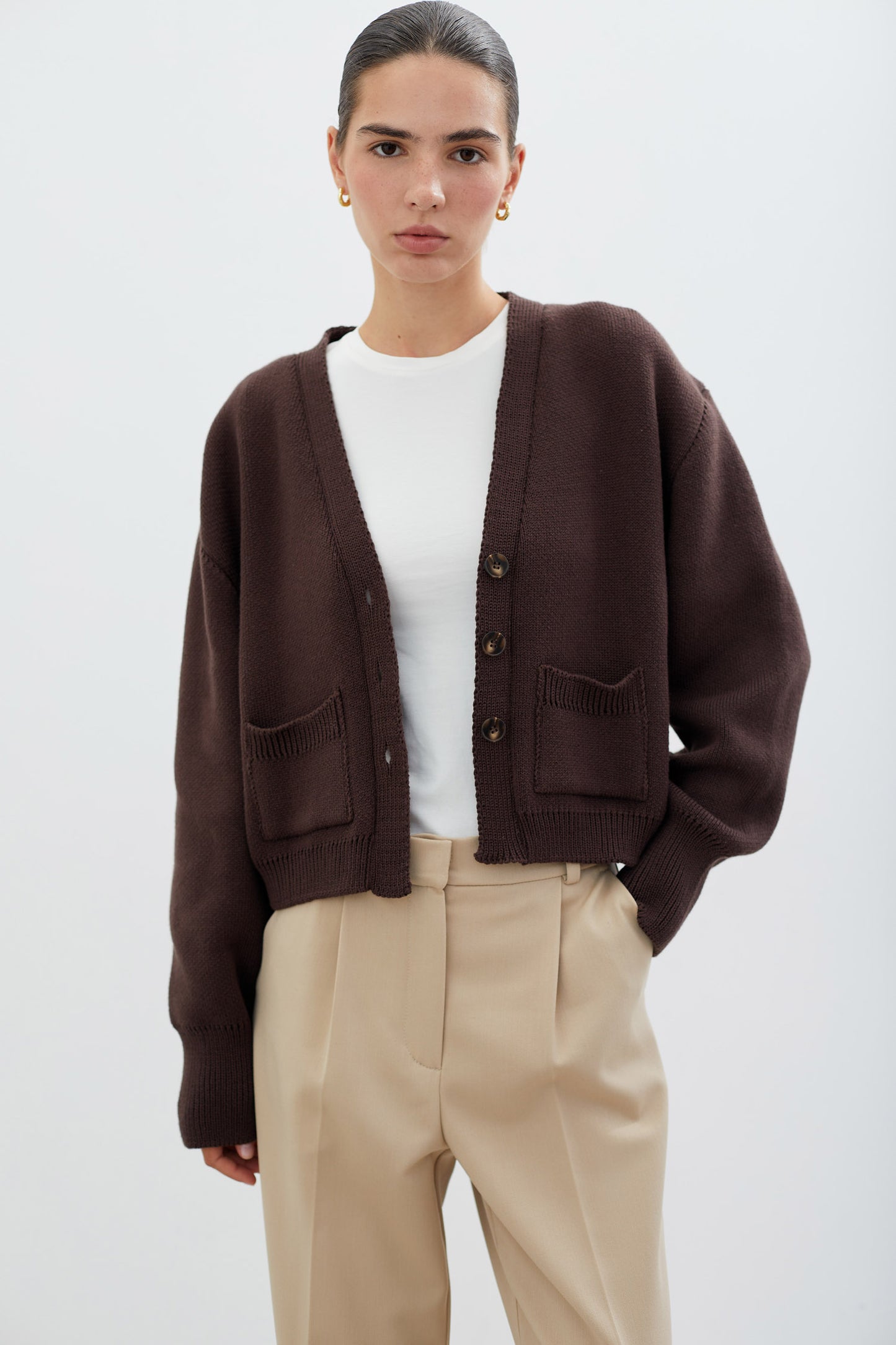 THE LACE Жiночий кардиган трикотажний з кишенями шоколадний