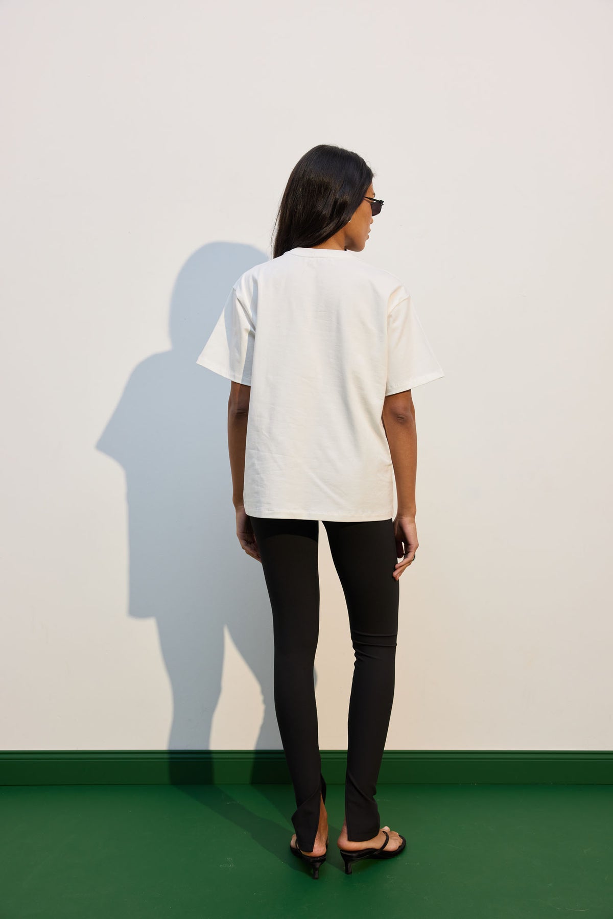 THE LACE Жiночa футболка oversize молочна