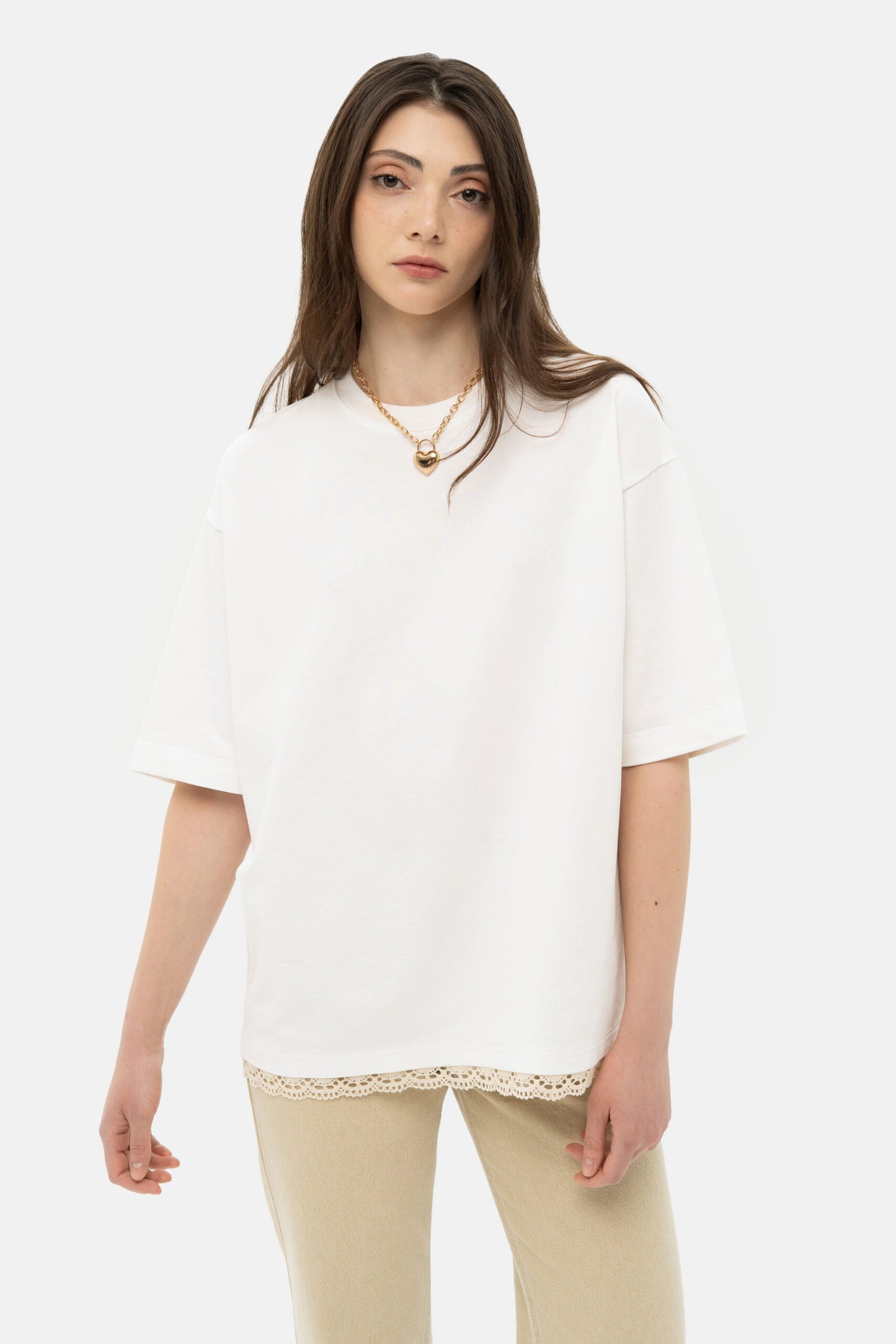 MATCH DENIM Milk T-Shirt with crochet trim