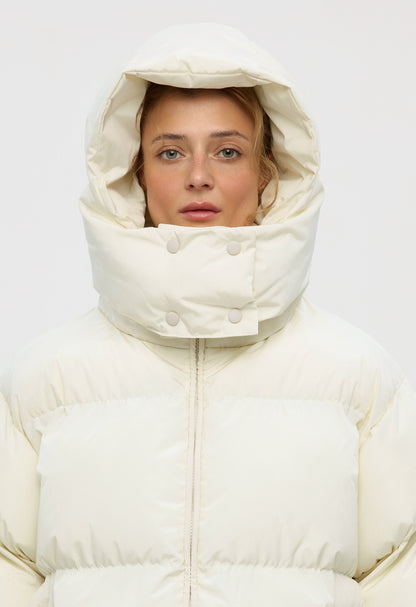 BE OM ПУХОВИК ОВЕРСАЙЗ МОЛОЧНИЙ