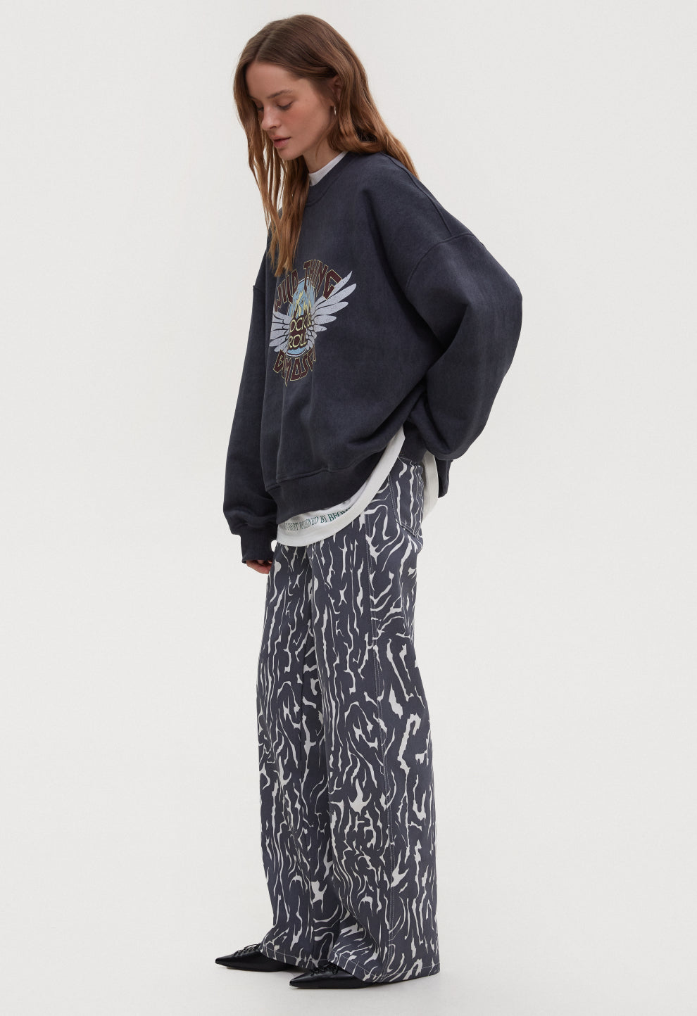 BE OM СВІТШОТ "WILD THINGS" ВИВАРЕНИЙ