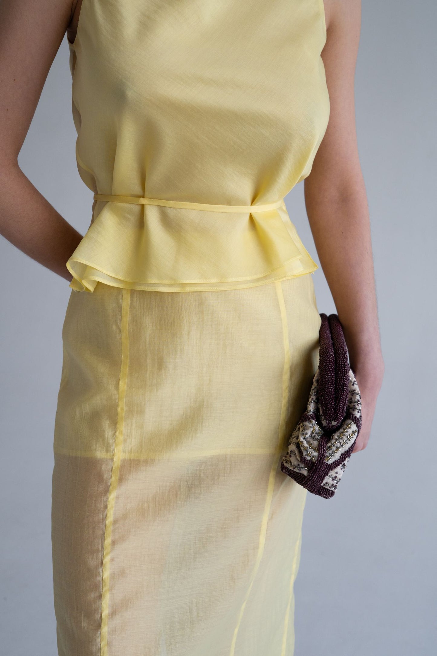 THE LACE Жiночий топ із тенселу з тонким поясом lemon sorbet