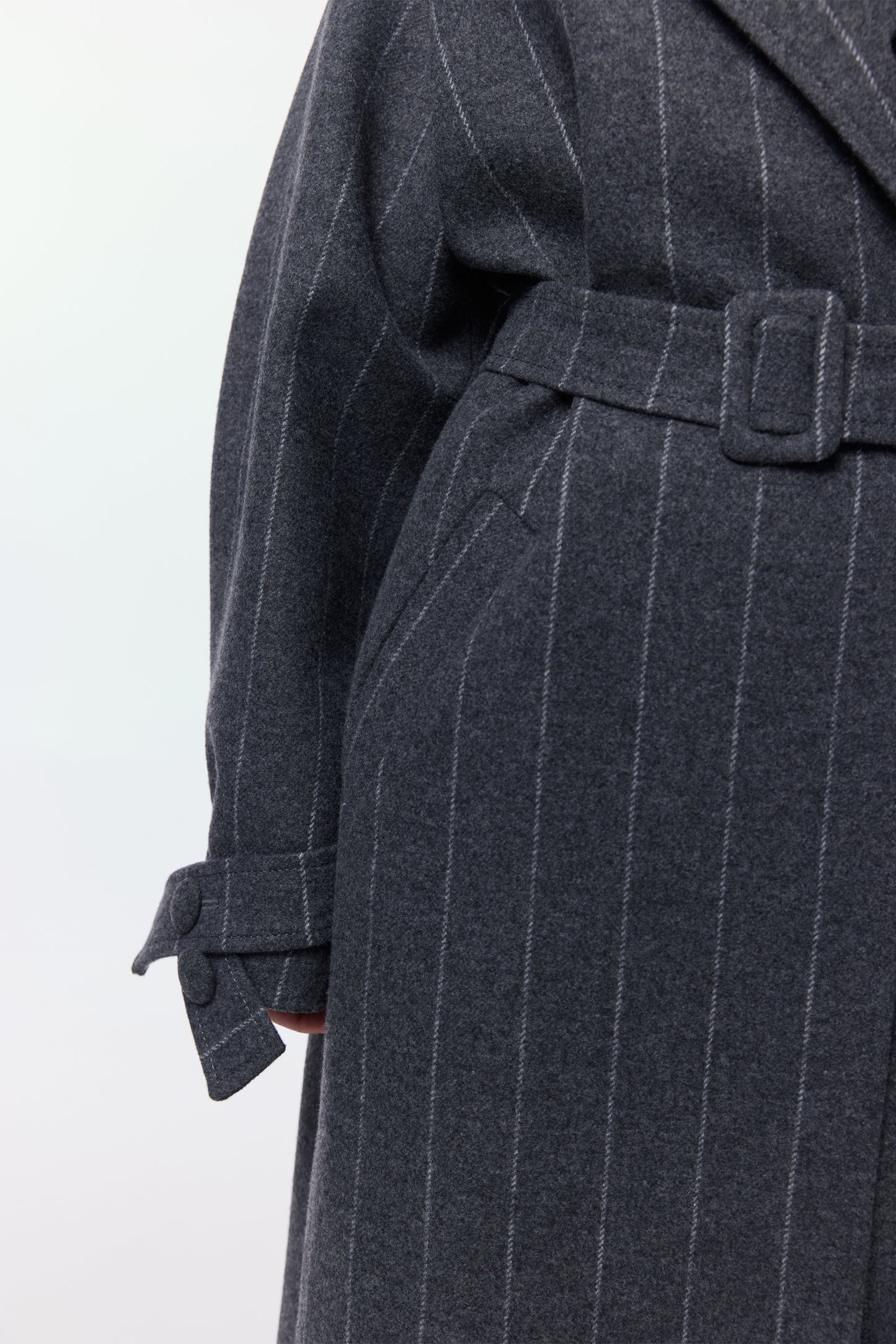 BAZHANE ПАЛЬТО МАКСІ ЗІ СПУЩЕНИМ РУКАВОМ