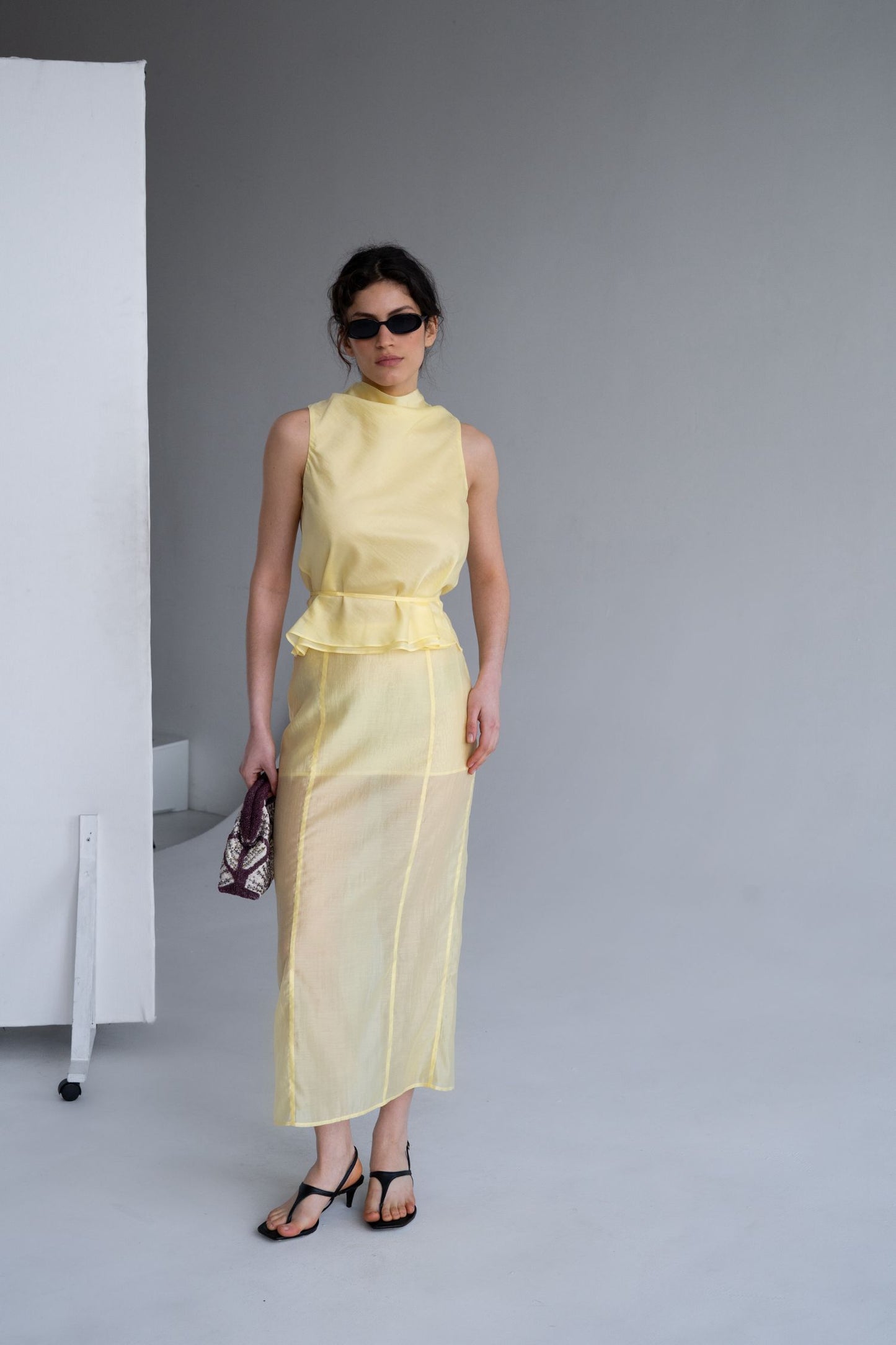 THE LACE Жiночий топ із тенселу з тонким поясом lemon sorbet
