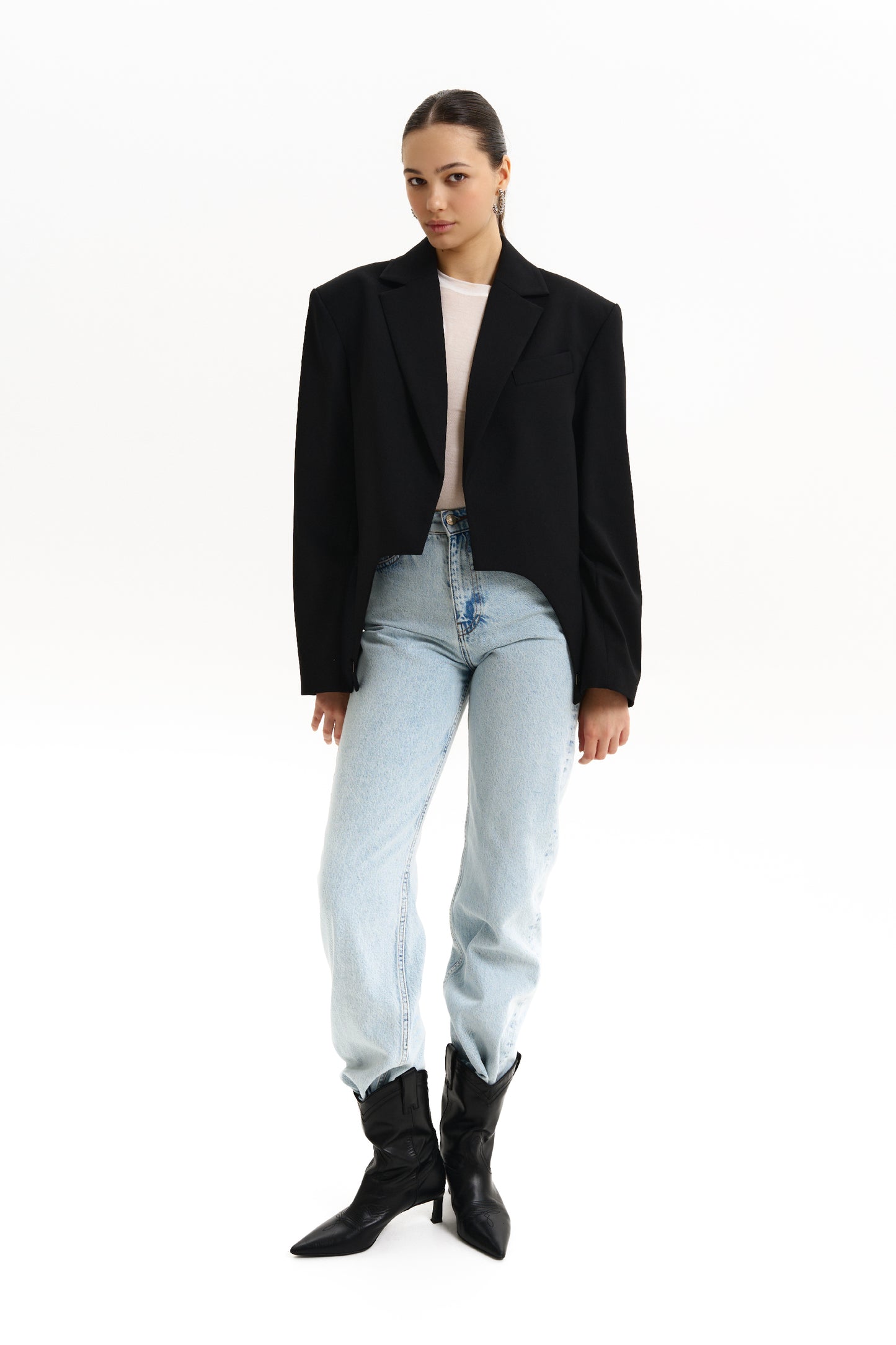 BAZHANE Жакет кроп вовняний з гартерами