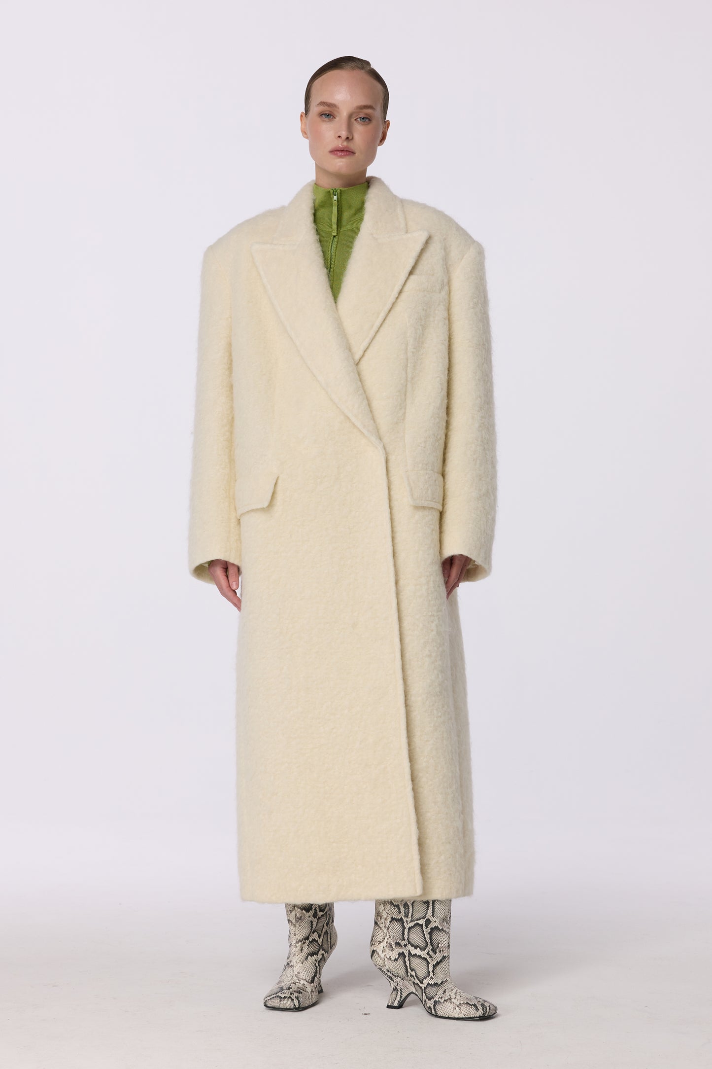 BAZHANE ПАЛЬТО ОВЕРСАЙЗ ПРЯМОГО КРОЮ З АЛЬПАКИ