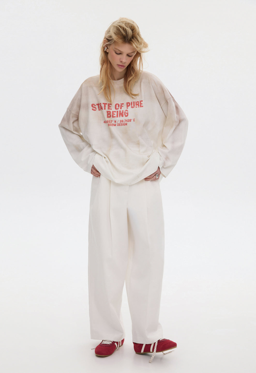 BE OM Жіночий лонгслів BEOMDSGN oversize молочний варений STATE OF PURE