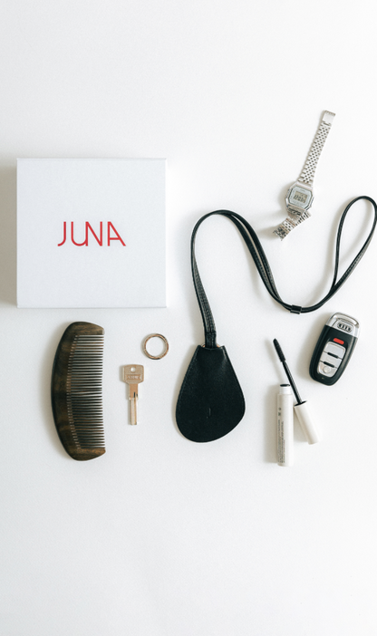 JUNA KEY HOLDER BLACK