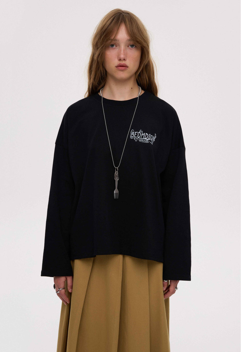 BE OM ЛОНГСЛІВ ОВЕРСАЙЗ ВКОРОЧЕНИЙ ЧОРНИЙ SUCCESS