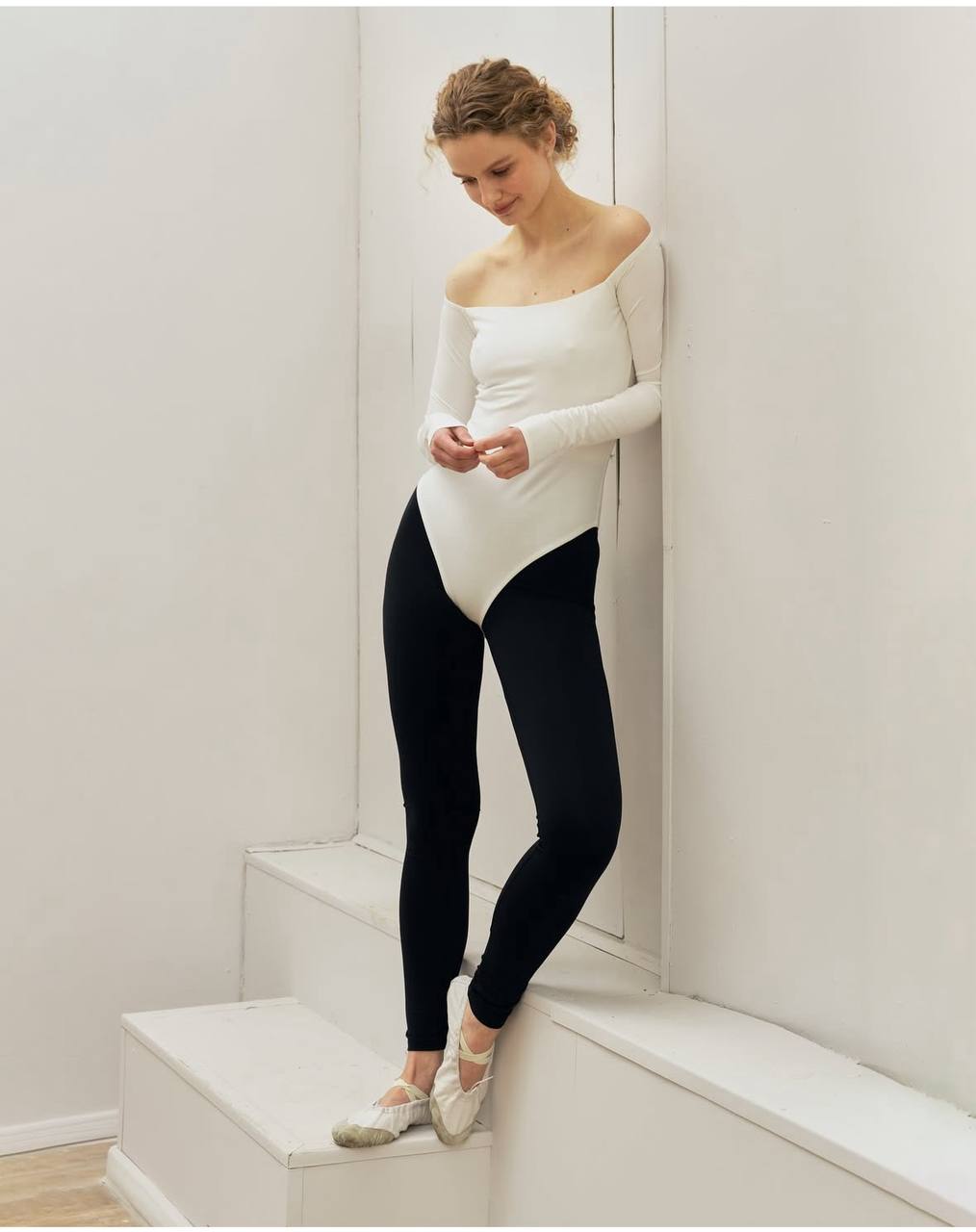 CORSIS БОДІ BARE IN MILK