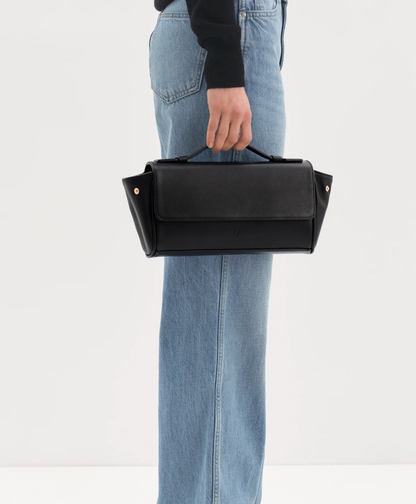NUKOT BAGUETTE FLIP BLACK