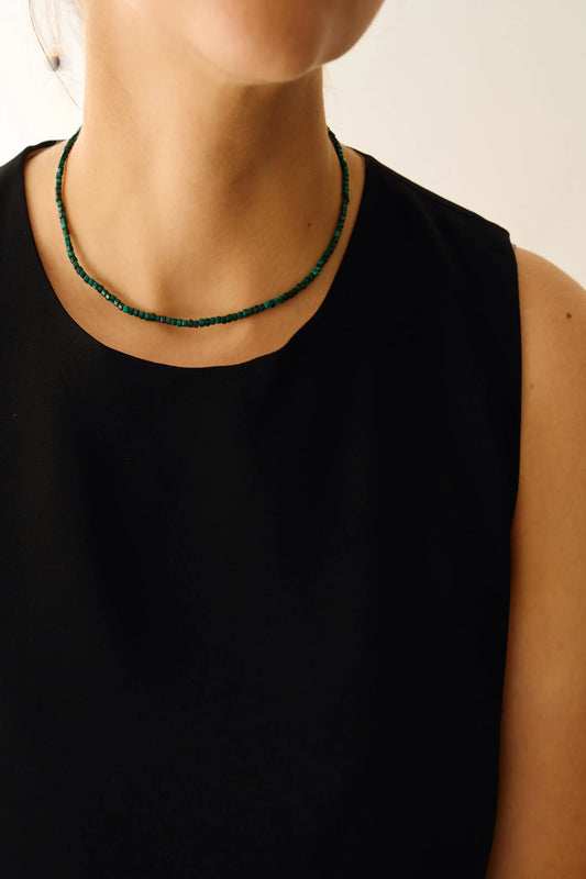 O`KRYK Дрібне намисто з малахіту