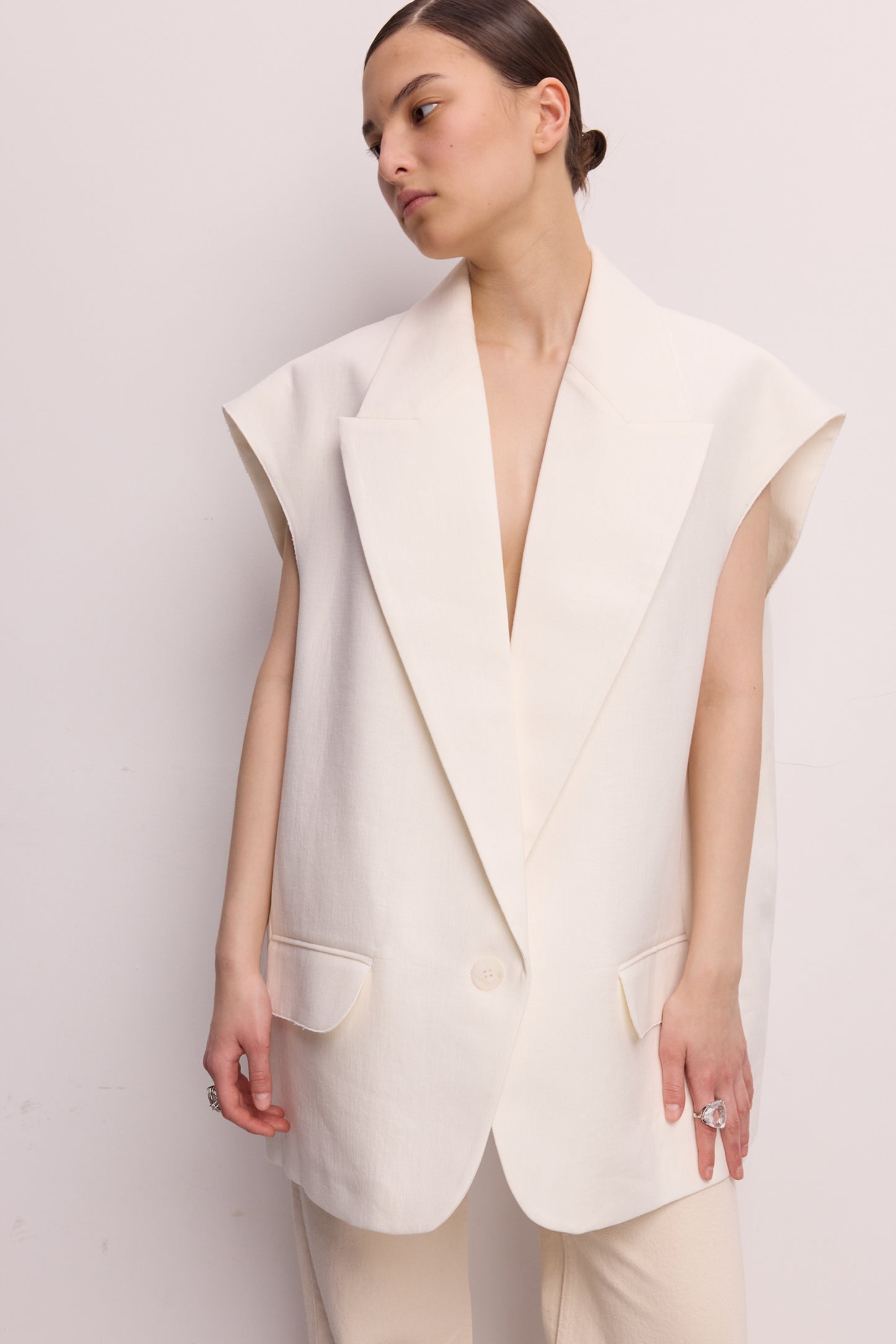 BAZHANE Жилет лляний оверсайз