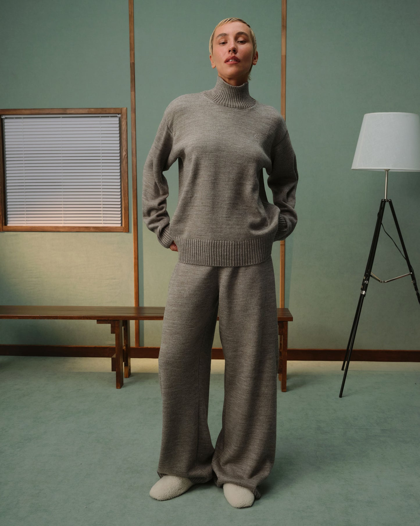 HEY BECCA Гольф в'язаний сіро-коричневий
