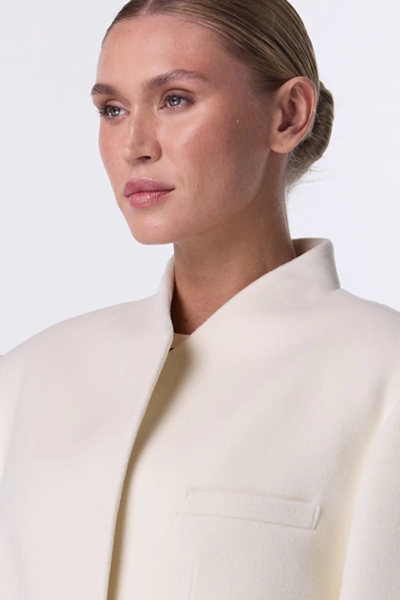 BAZHANE Пальто-жакет Lucid