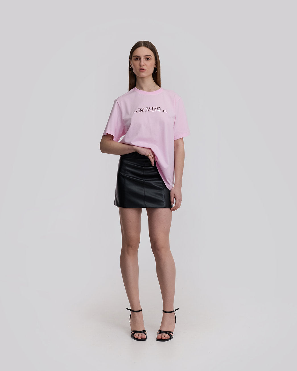 KNITLAB ФУТБОЛКА PLEASURE OVERSIZED