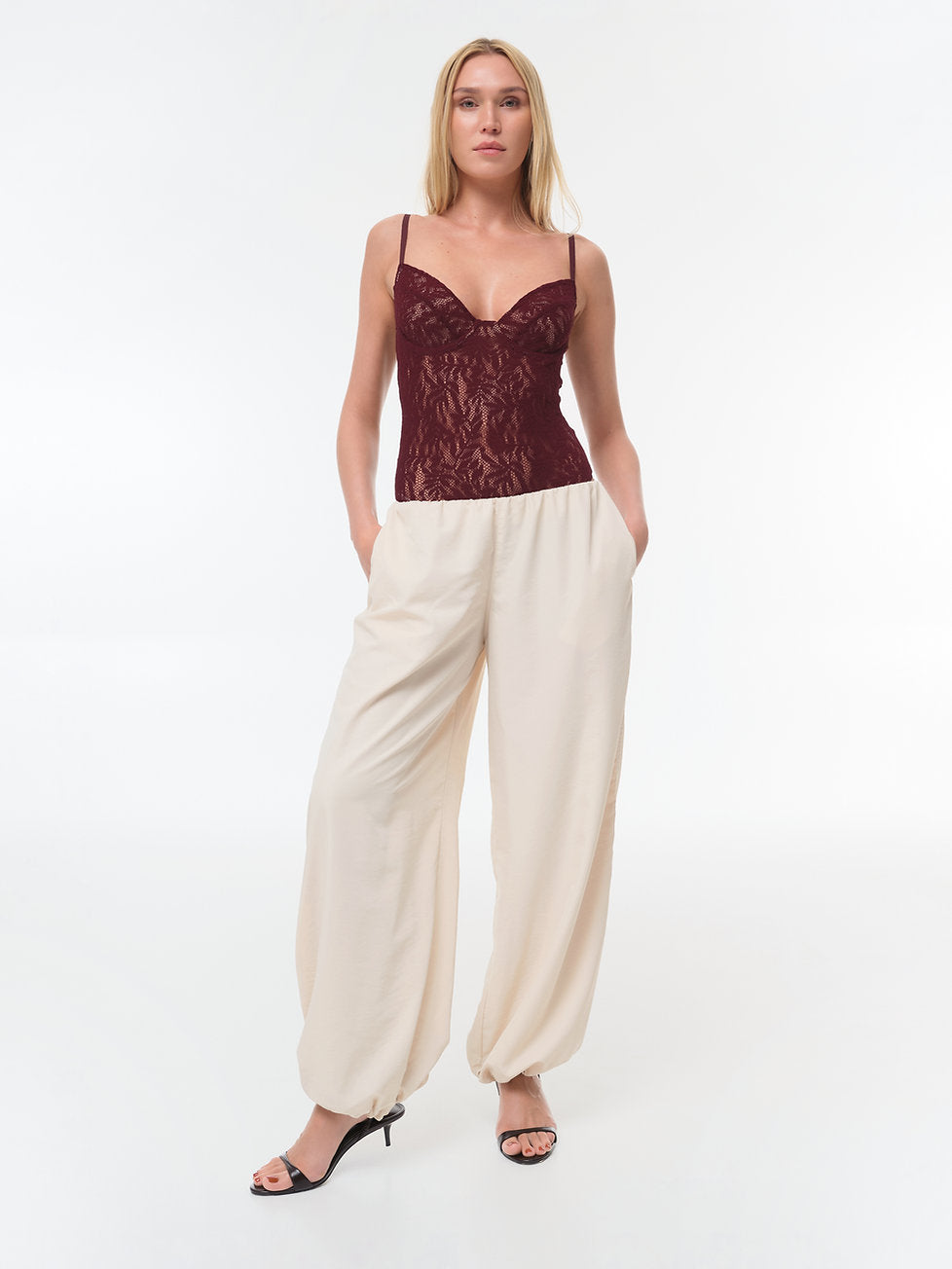 KNITLAB ШТАНИ VELA