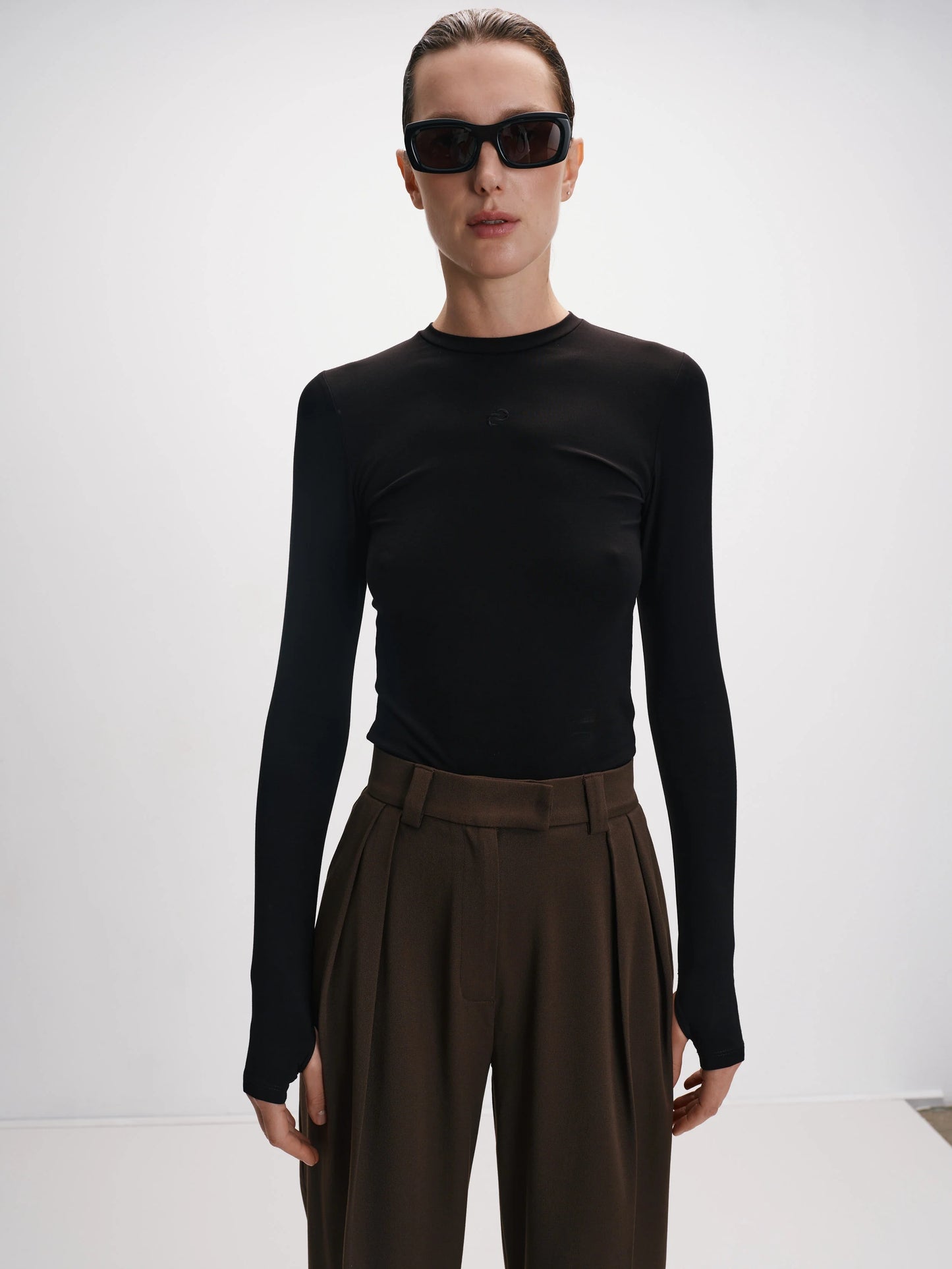 CICI COCO ЛОНГСЛІВ ЧОРНИЙ З ВИШИТИМ ЛОГО