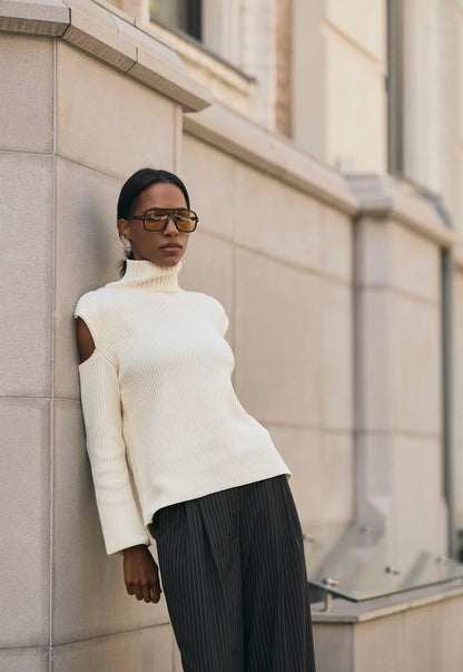 SAGE Светр з оголеними плечами