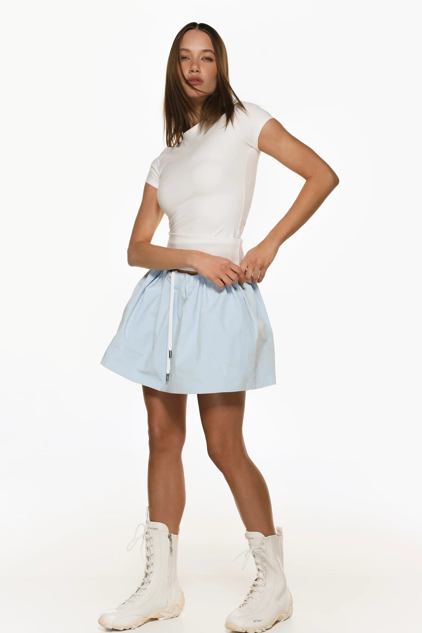 HEY BECCA Футболка slim базова молочна