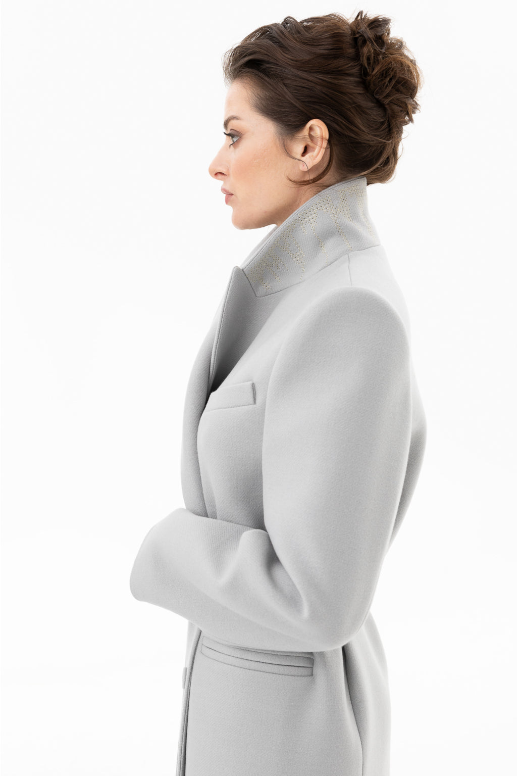 Вовняне пальто з об'ємними плечима,  сірий