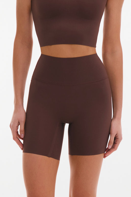 MISSD Шорти Kayla shorts з ефектом суперутяжки шоколадні