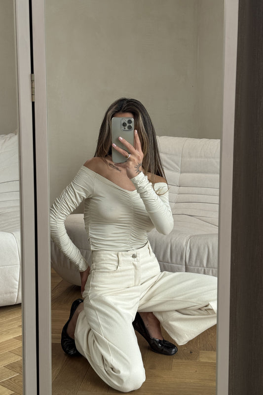 THE LACE Лонгслів з драпіруванням айворі