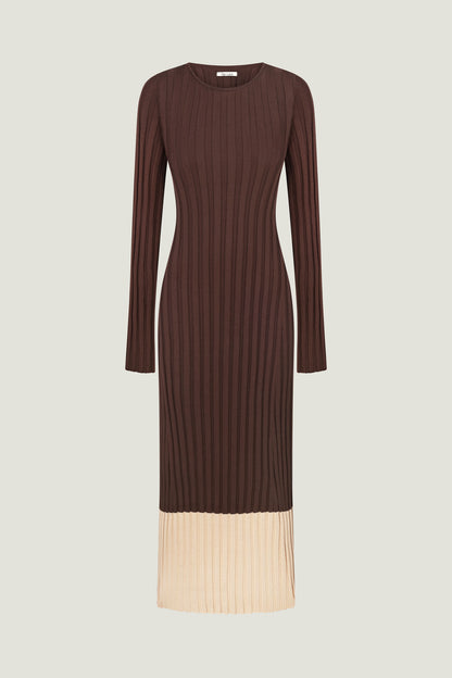 THE LACE Жiночa трикотажна сукня максі з кремовим низом шоколадна