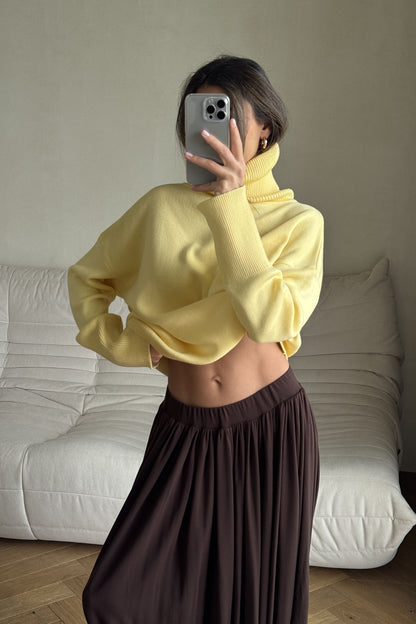 THE LACE Жiночий трикотажний светр з об’ємною горловиною