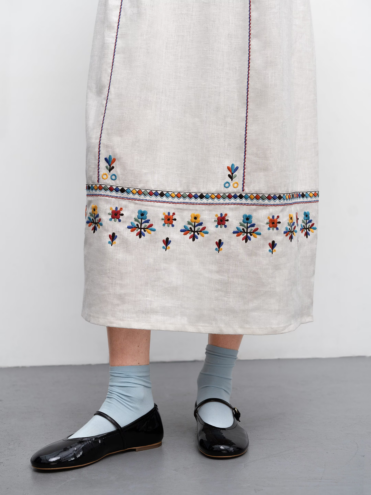 ETNODIM Довга вишита лляна сукня з яворівським орнаментом «Ярина»