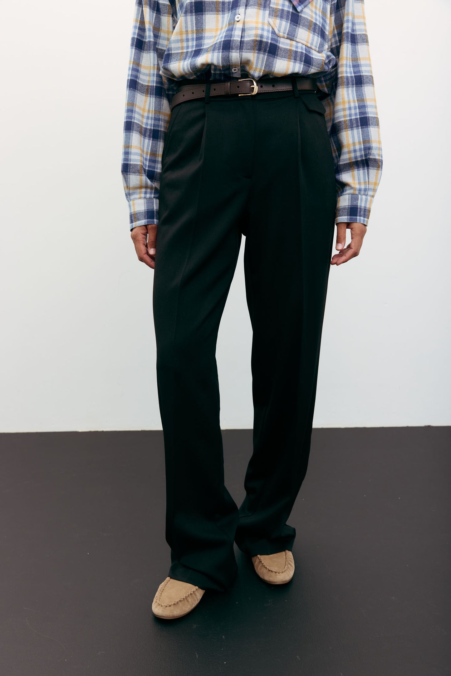 THE LACE Жiночi брюки палаццо з декоративним клапаном чорні modena